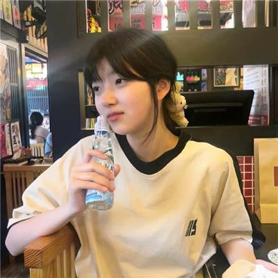 穿越有方：读心术暴君是我裙下臣